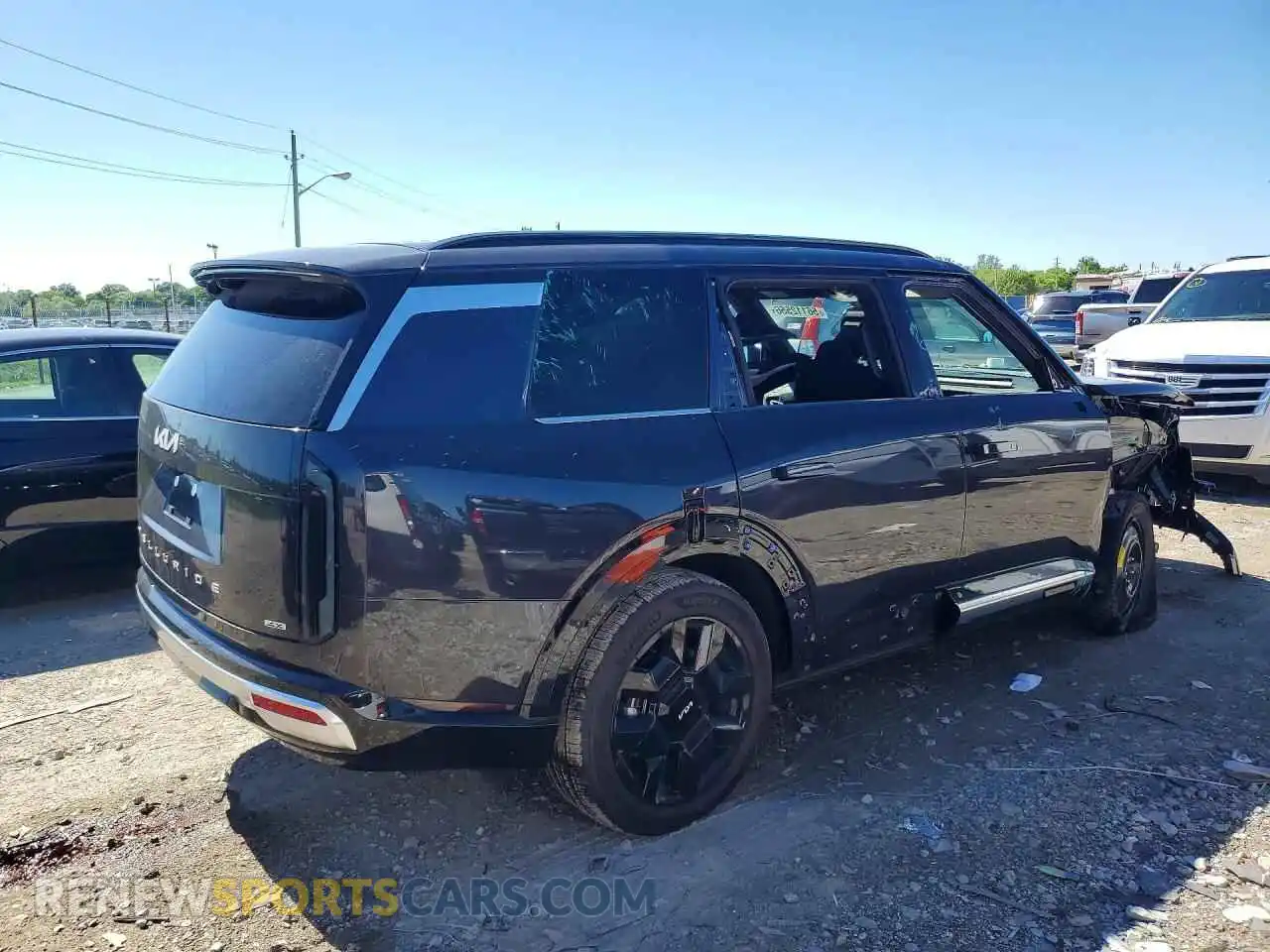 3 Photograph of a damaged car 5XYPLESAXVG003501 KIA TELLURIDE 2027