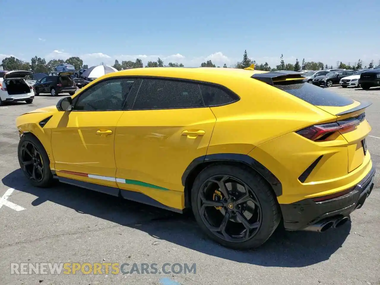 2 Фотография поврежденного автомобиля ZPBUA1ZL0KLA00947 LAMBORGHINI ALL MODELS 2019
