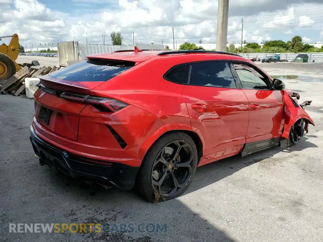3 Фотография поврежденного автомобиля ZPBUA1ZL2KLA01713 LAMBORGHINI ALL MODELS 2019