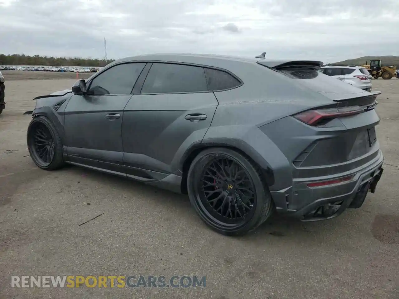 2 Фотография поврежденного автомобиля ZPBUA1ZL2KLA02294 LAMBORGHINI ALL MODELS 2019