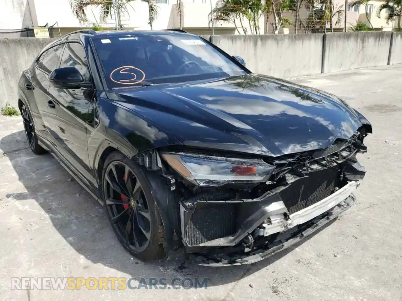 1 Photograph of a damaged car ZPBUA1ZL3KLA02627 LAMBORGHINI ALL MODELS 2019