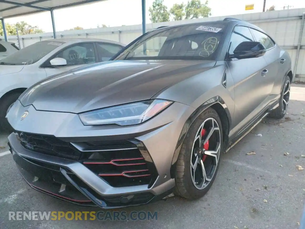 2 Фотография поврежденного автомобиля ZPBUA1ZL5KLA01897 LAMBORGHINI ALL MODELS 2019