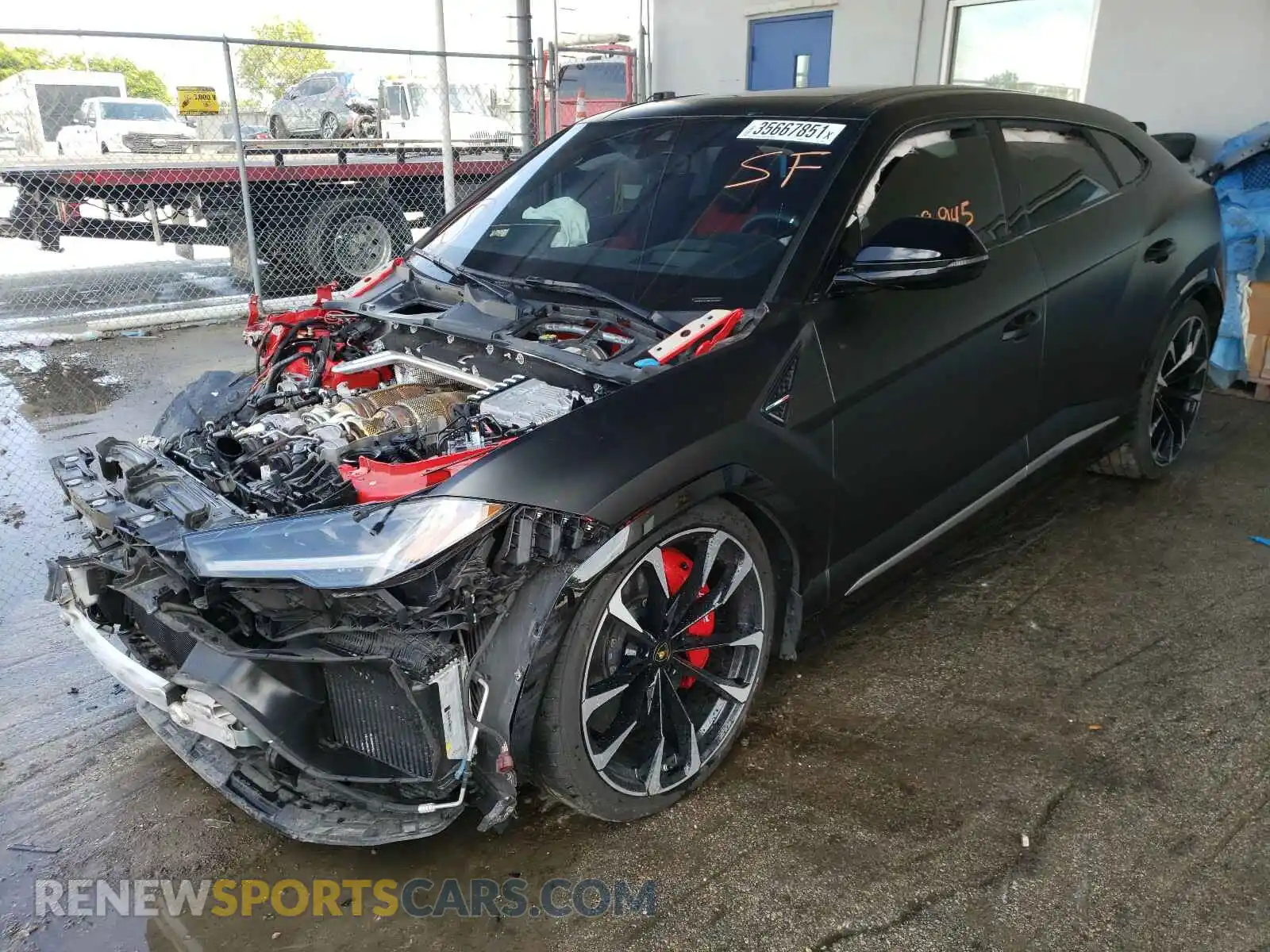 2 Фотография поврежденного автомобиля ZPBUA1ZL9KLA04382 LAMBORGHINI ALL MODELS 2019