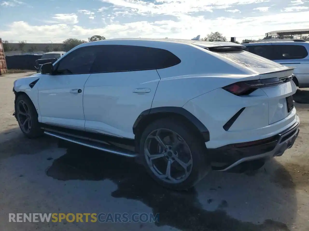 2 Фотография поврежденного автомобиля ZPBUA1ZL9KLA05029 LAMBORGHINI ALL MODELS 2019
