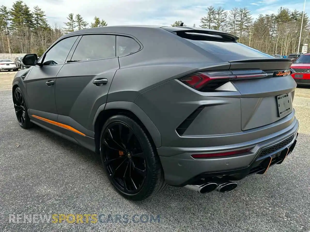 3 Photograph of a damaged car ZPBUA1ZLXKLA00924 LAMBORGHINI ALL MODELS 2019