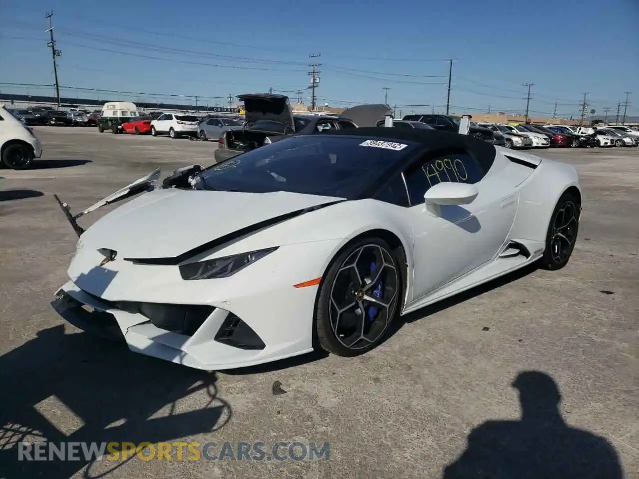 2 Photograph of a damaged car ZHWUT4ZF2LLA14308 LAMBORGHINI ALL MODELS 2020
