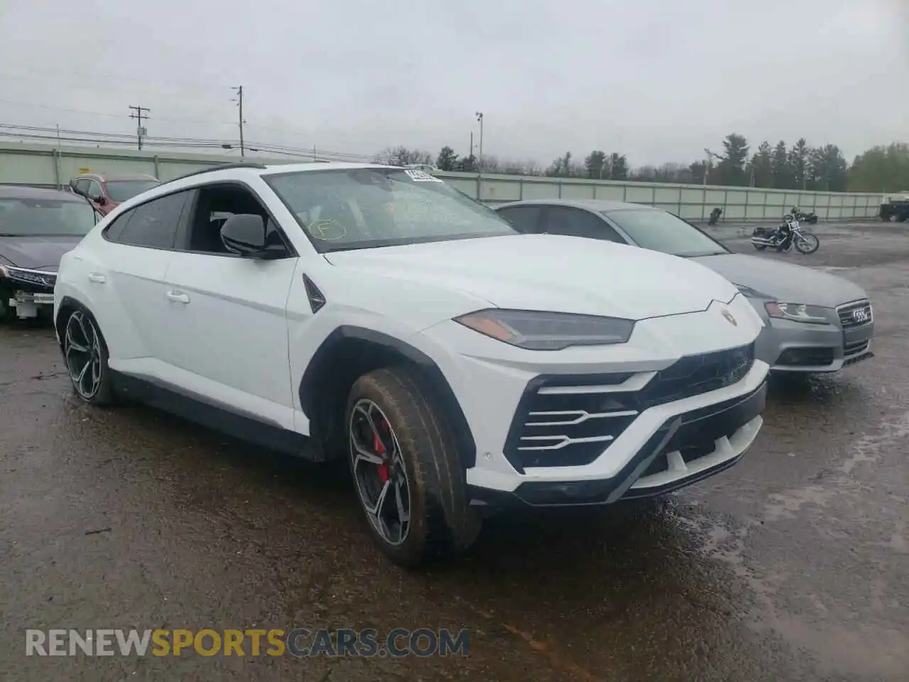 1 Photograph of a damaged car ZPBUA1ZL0LLA06555 LAMBORGHINI ALL MODELS 2020