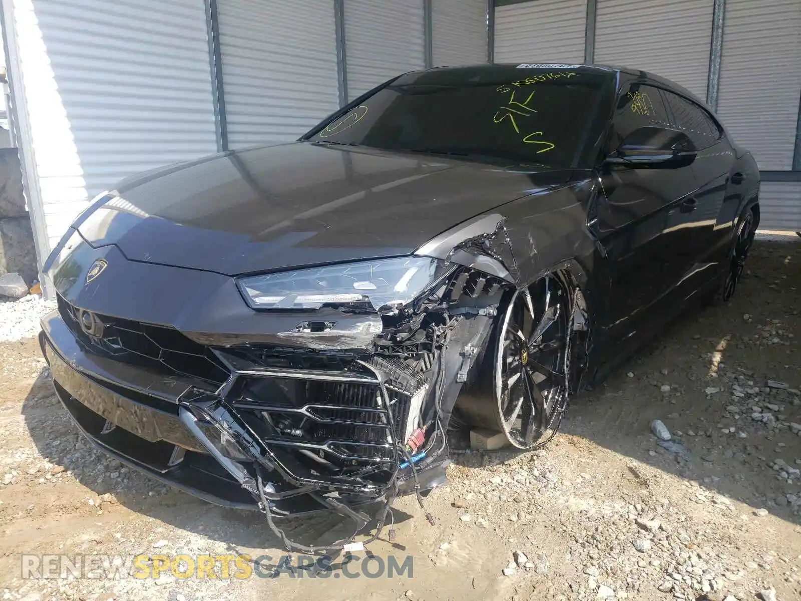 2 Photograph of a damaged car ZPBUA1ZL0LLA06801 LAMBORGHINI ALL MODELS 2020