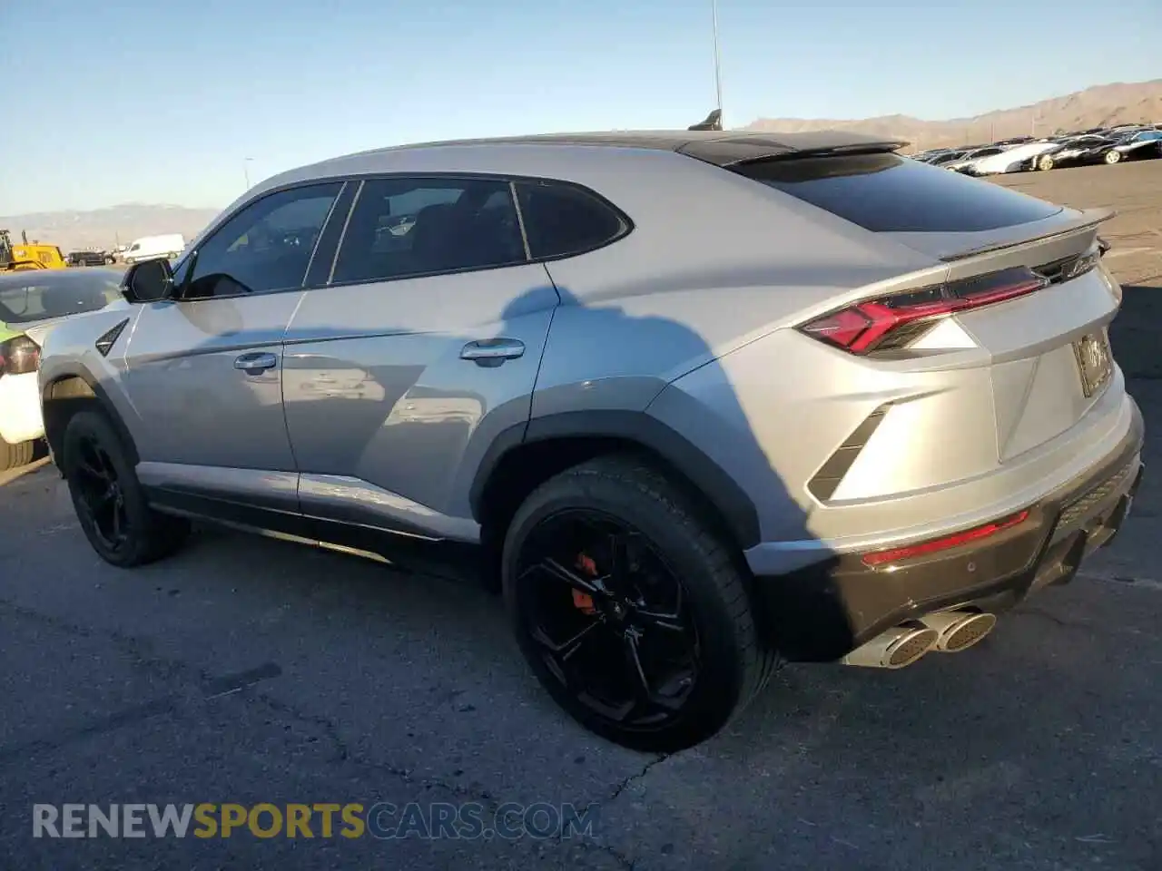 2 Фотография поврежденного автомобиля ZPBUA1ZL1LLA06466 LAMBORGHINI ALL MODELS 2020