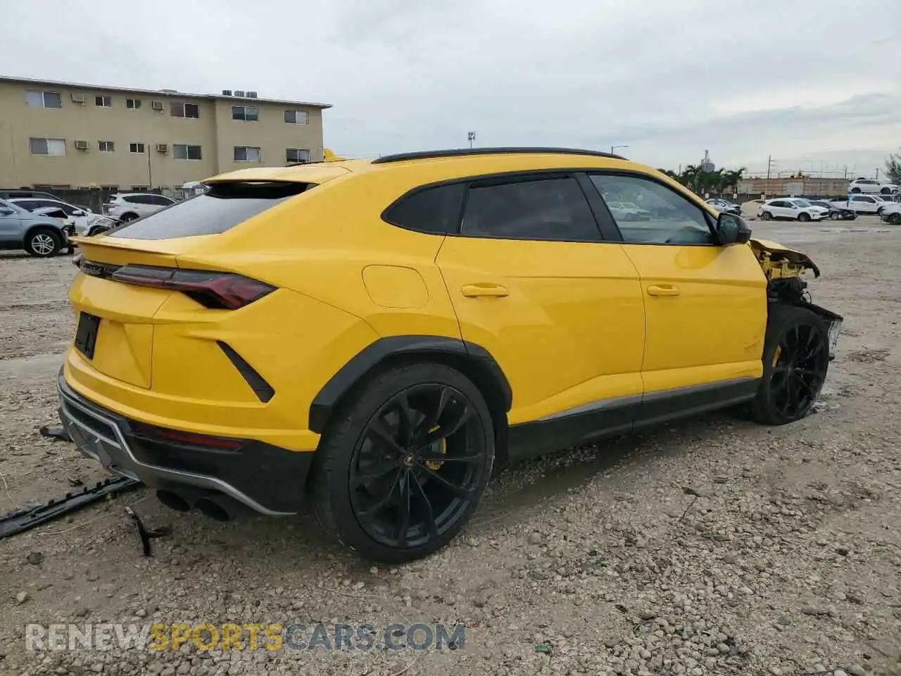 3 Photograph of a damaged car ZPBUA1ZL5LLA07121 LAMBORGHINI ALL MODELS 2020