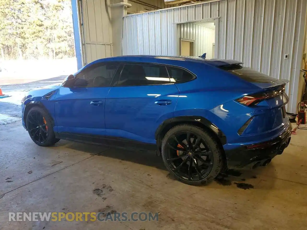 2 Photograph of a damaged car ZPBUA1ZL1NLA18765 LAMBORGHINI ALL MODELS 2022