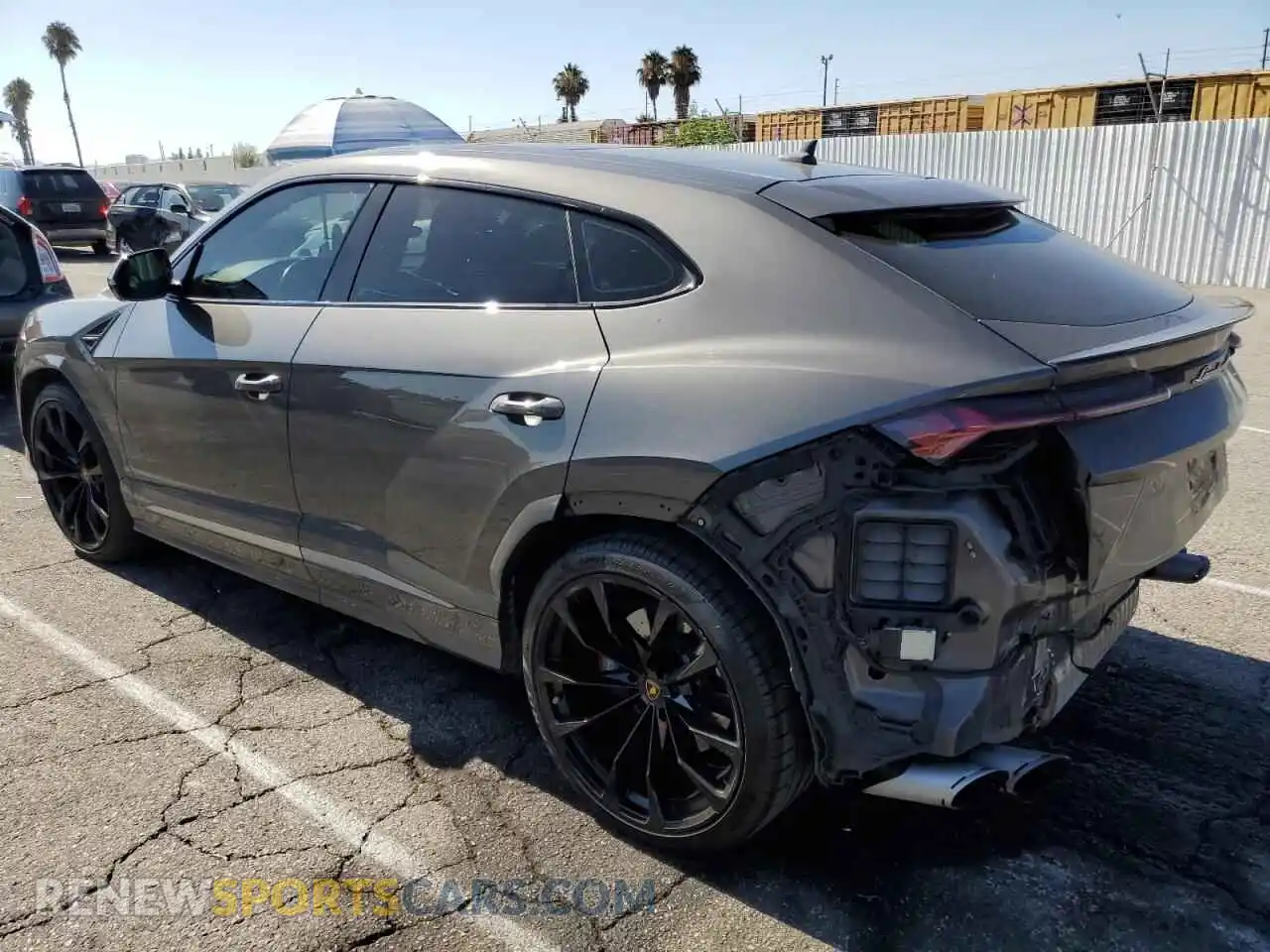 2 Photograph of a damaged car ZPBUA1ZL2NLA16281 LAMBORGHINI ALL MODELS 2022