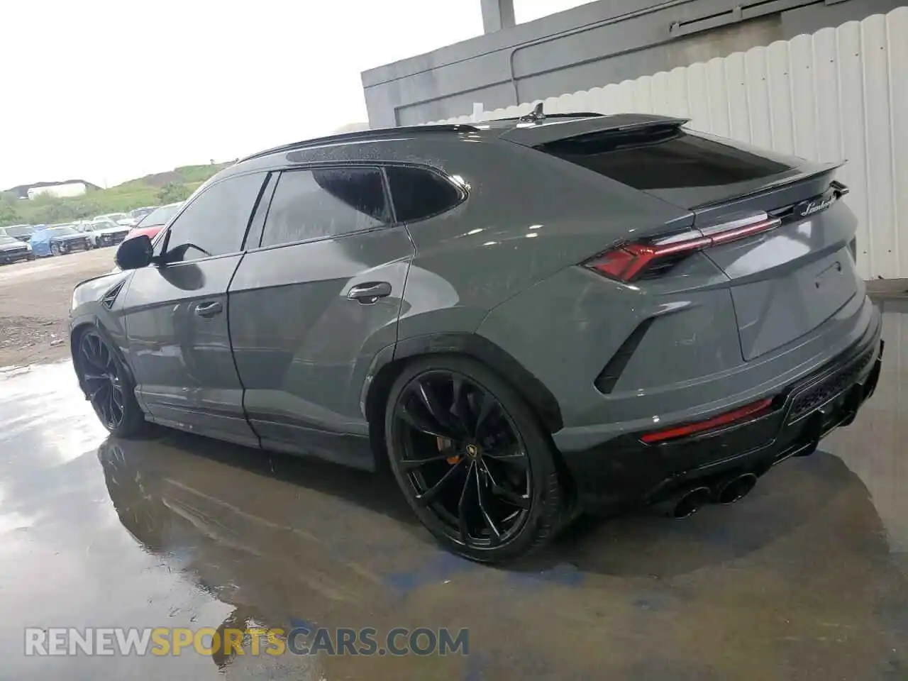 2 Photograph of a damaged car ZPBUA1ZL8NLA16768 LAMBORGHINI ALL MODELS 2022