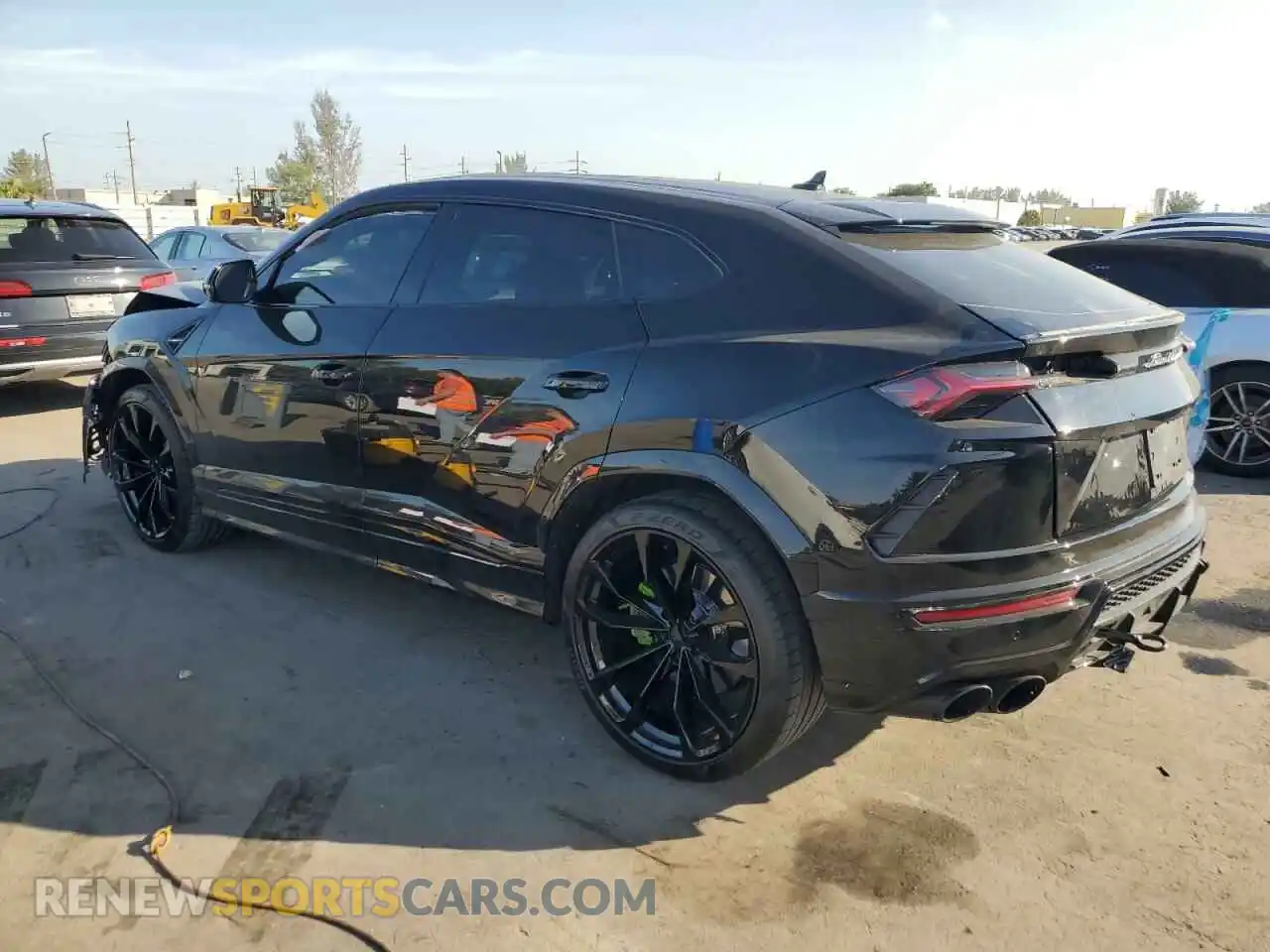 2 Photograph of a damaged car ZPBUA1ZL9NLA16309 LAMBORGHINI ALL MODELS 2022