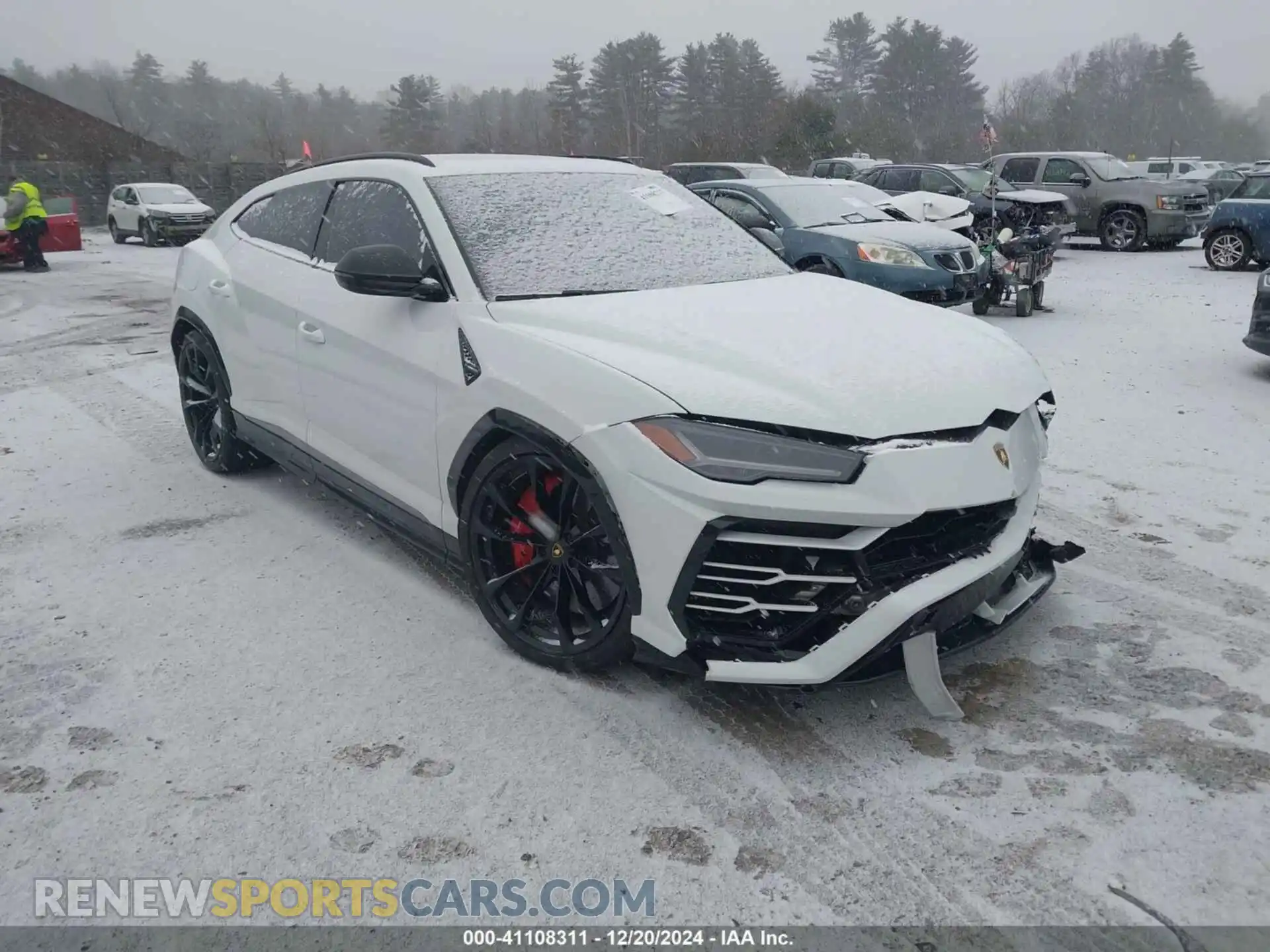1 Photograph of a damaged car ZPBUA1ZL0KLA02164 LAMBORGHINI URUS 2019