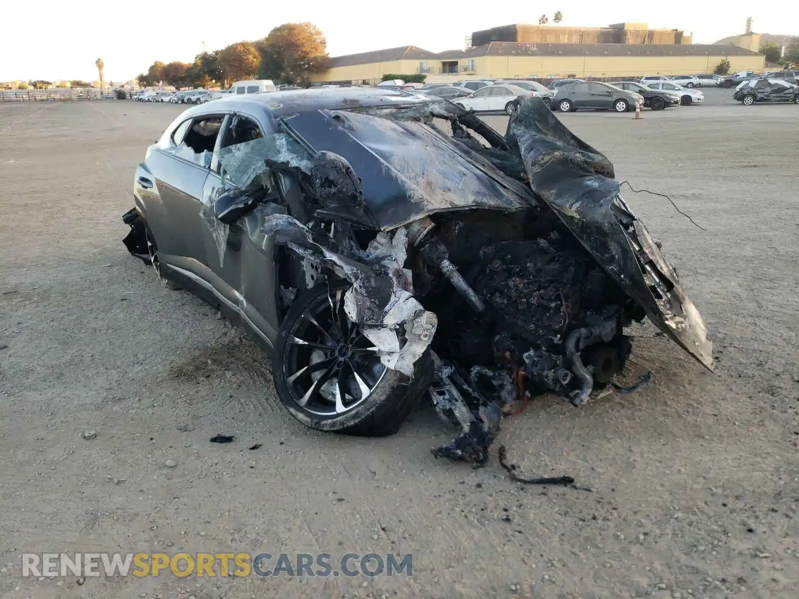 1 Photograph of a damaged car ZPBUA1ZL0KLA05534 LAMBORGHINI URUS 2019