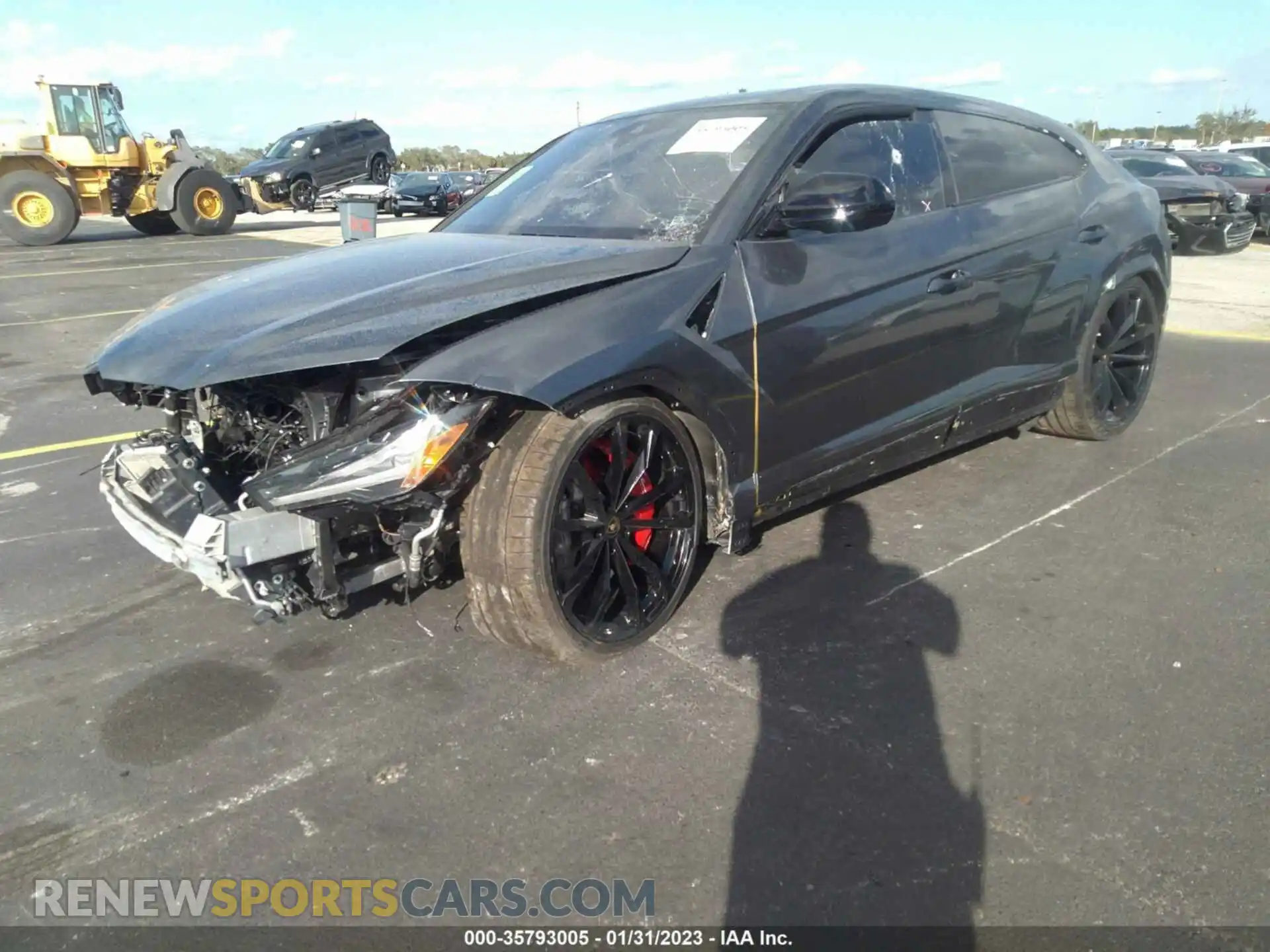2 Photograph of a damaged car ZPBUA1ZL5LLA08141 LAMBORGHINI URUS 2020