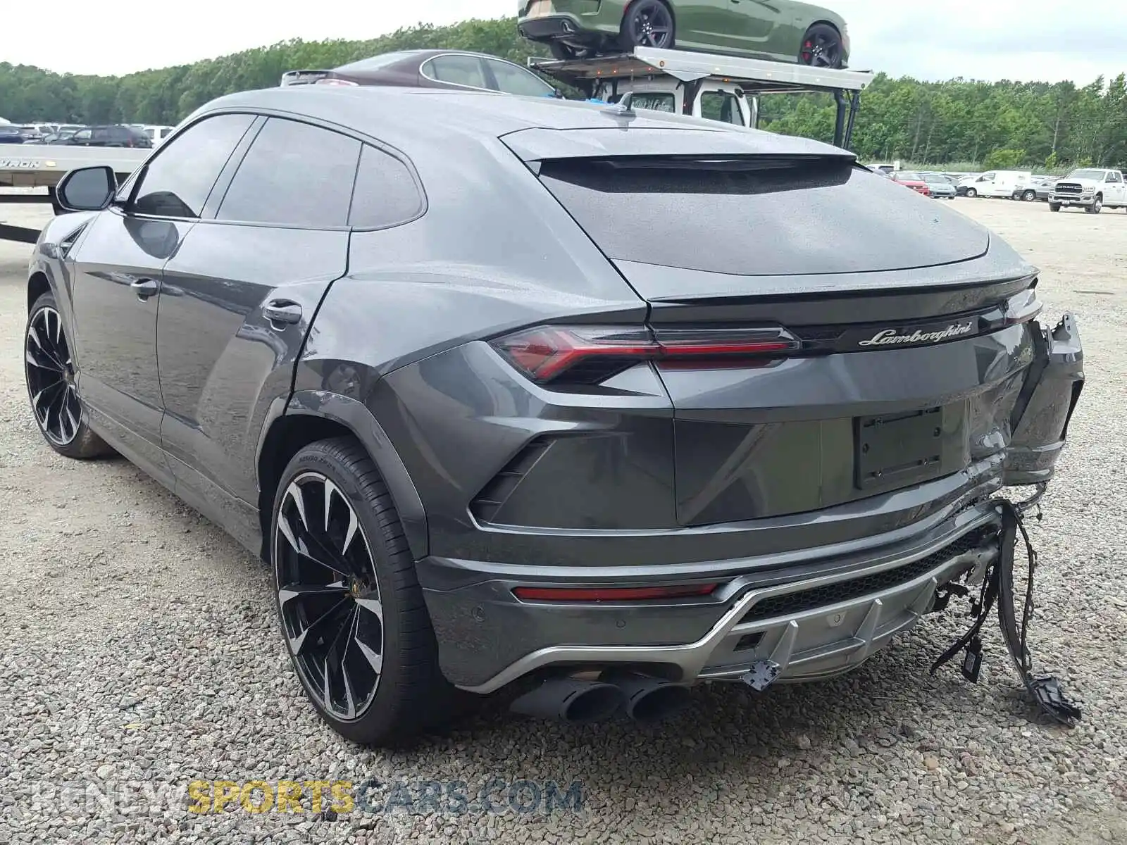 3 Photograph of a damaged car ZPBUA1ZL8LLA07713 LAMBORGHINI URUS 2020