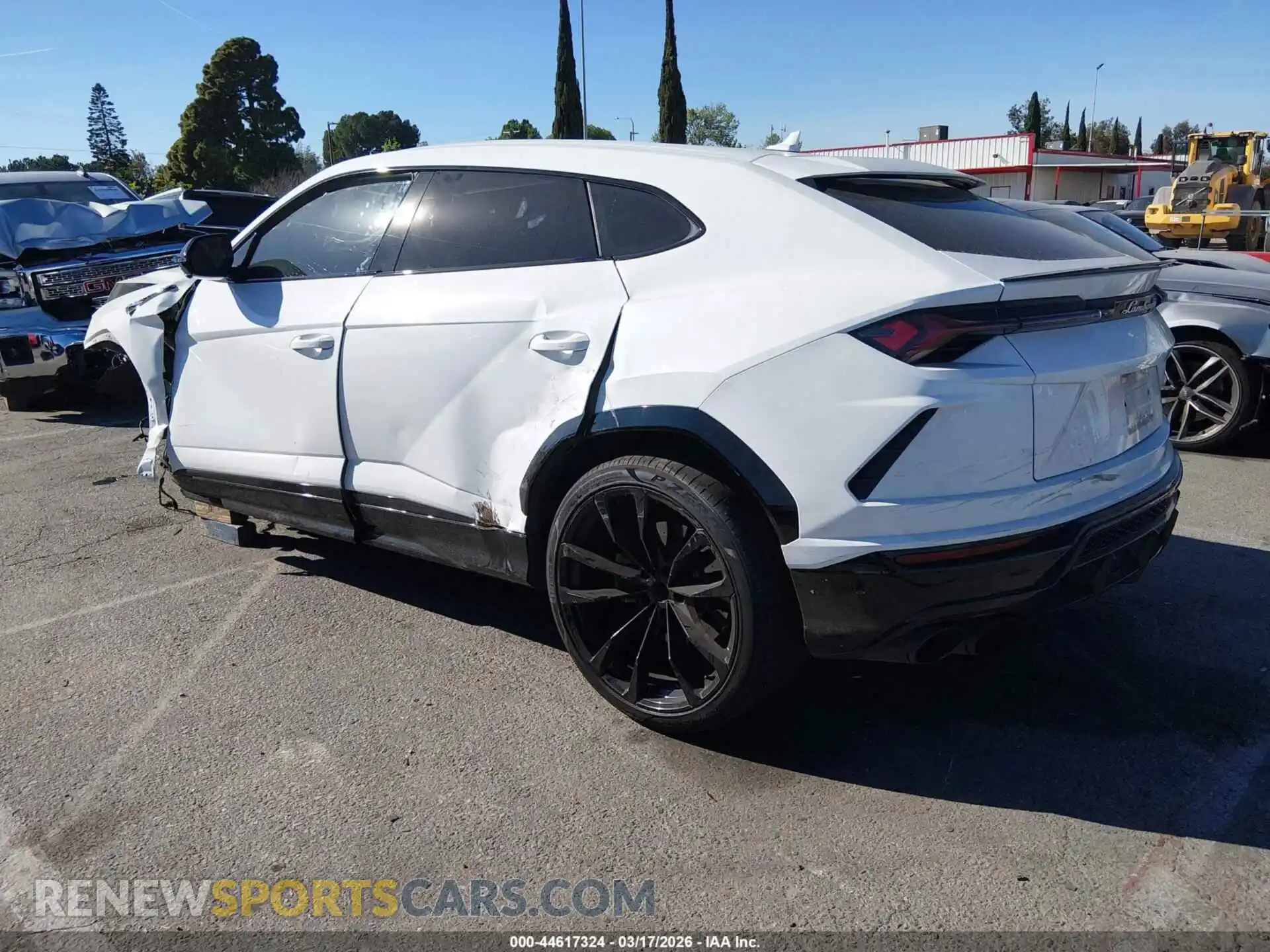 3 Photograph of a damaged car ZPBUA1ZL9NLA19906 LAMBORGHINI URUS 2022