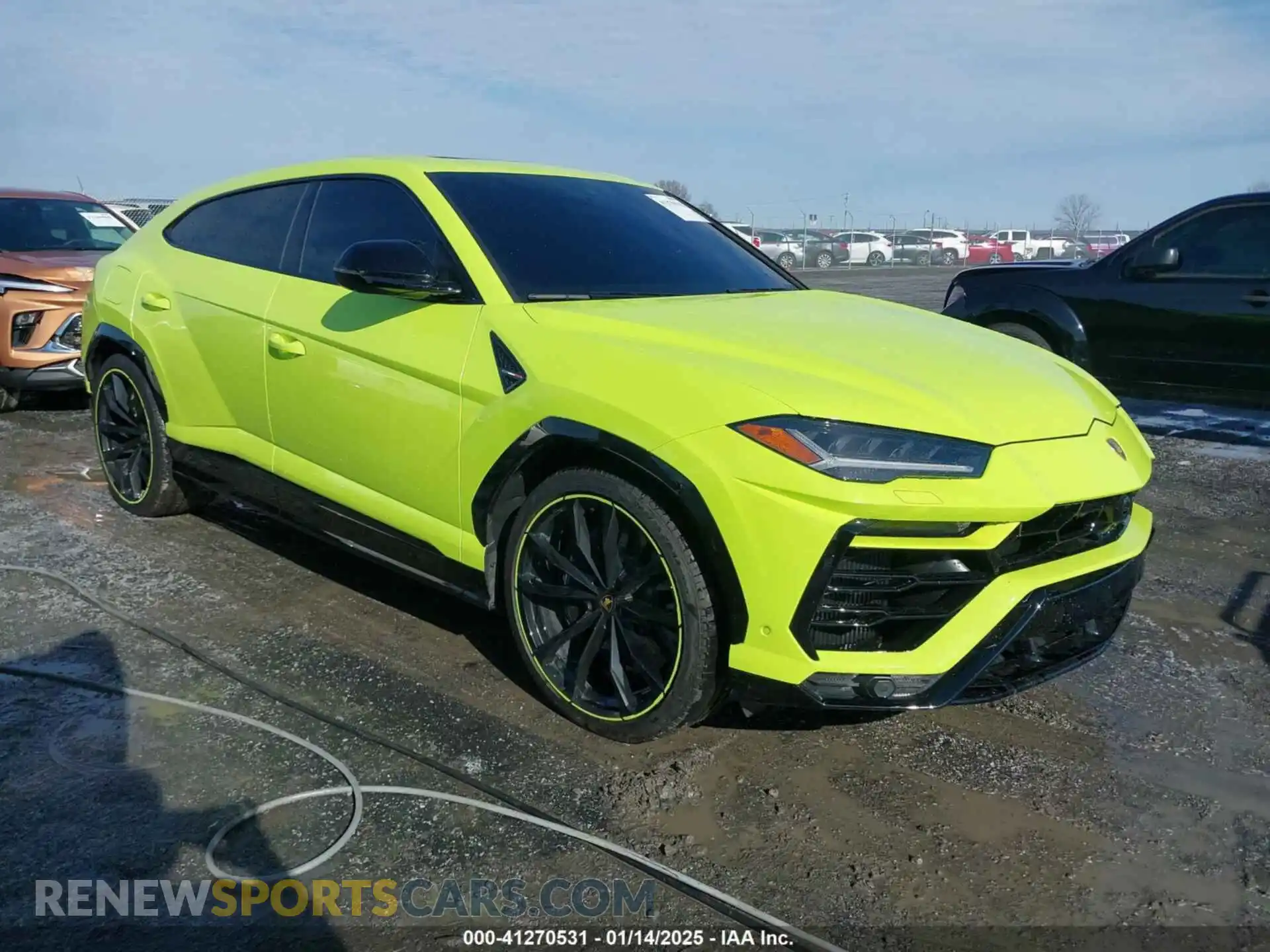1 Photograph of a damaged car ZPBUA1ZLXNLA21017 LAMBORGHINI URUS 2022