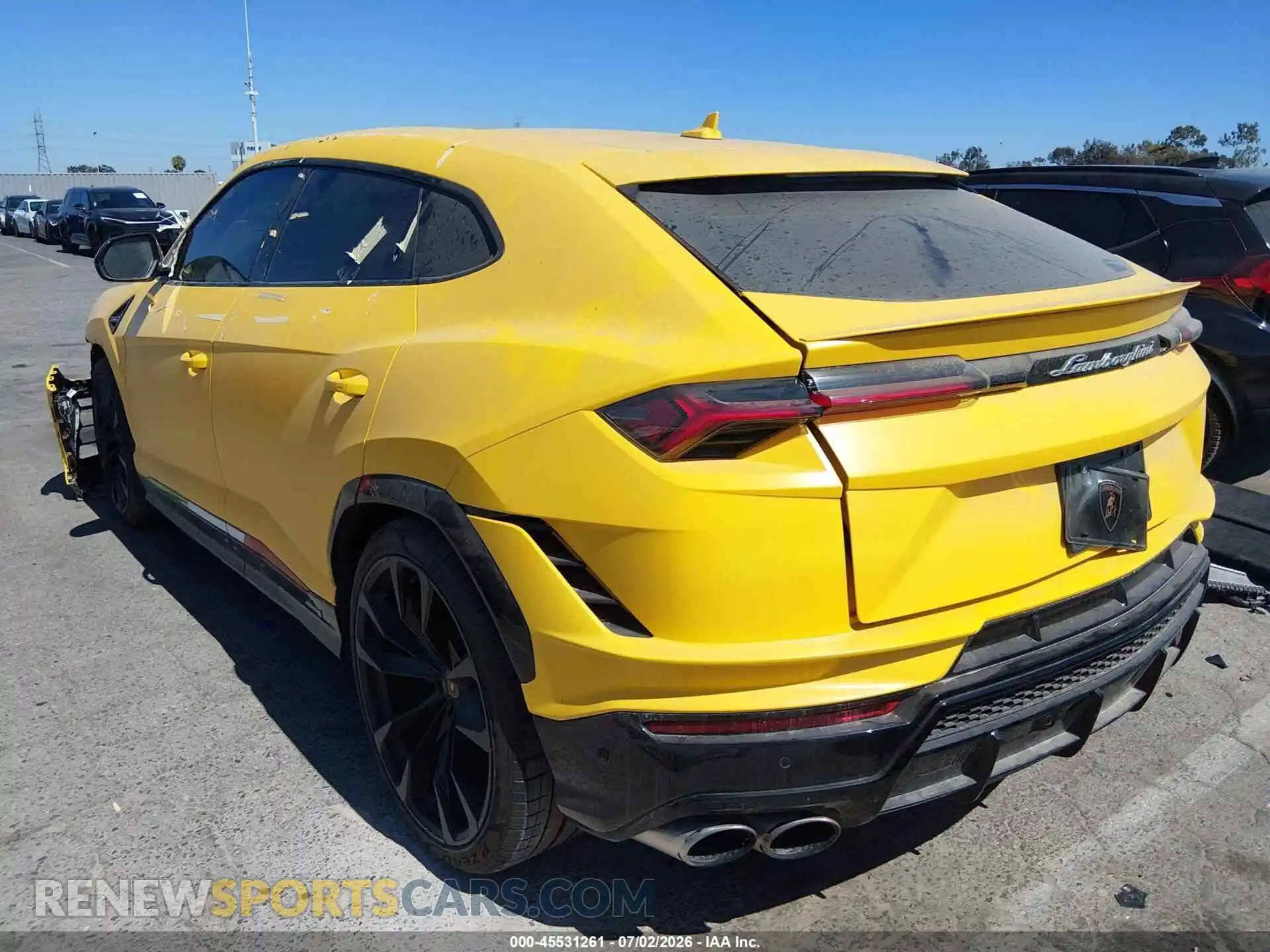 3 Photograph of a damaged car ZPBUB3ZL0RLA29710 LAMBORGHINI URUS 2024