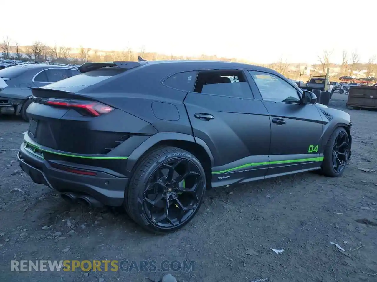 3 Photograph of a damaged car ZPBUC3ZL1RLA29034 LAMBORGHINI URUS PERFO 2024