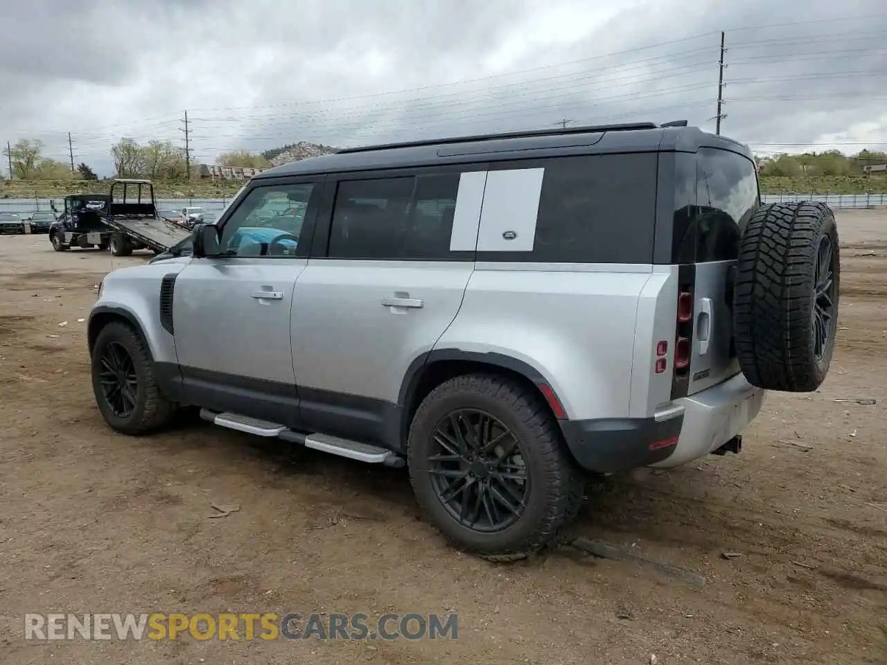2 Фотография поврежденного автомобиля SALE1EEU9L2003444 LAND ROVER DEFENDER 2020