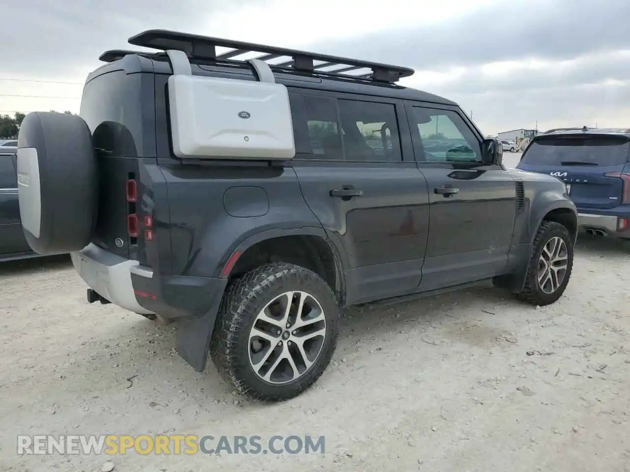 3 Photograph of a damaged car SALE9EEU9L2024965 LAND ROVER DEFENDER 2020