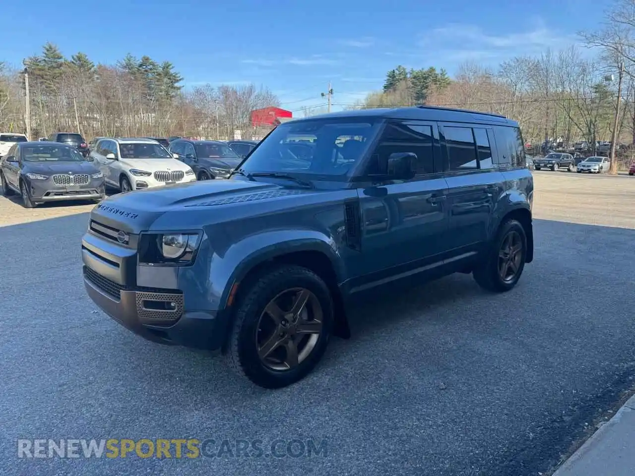 2 Photograph of a damaged car SALEPEEU6L2017266 LAND ROVER DEFENDER 2020