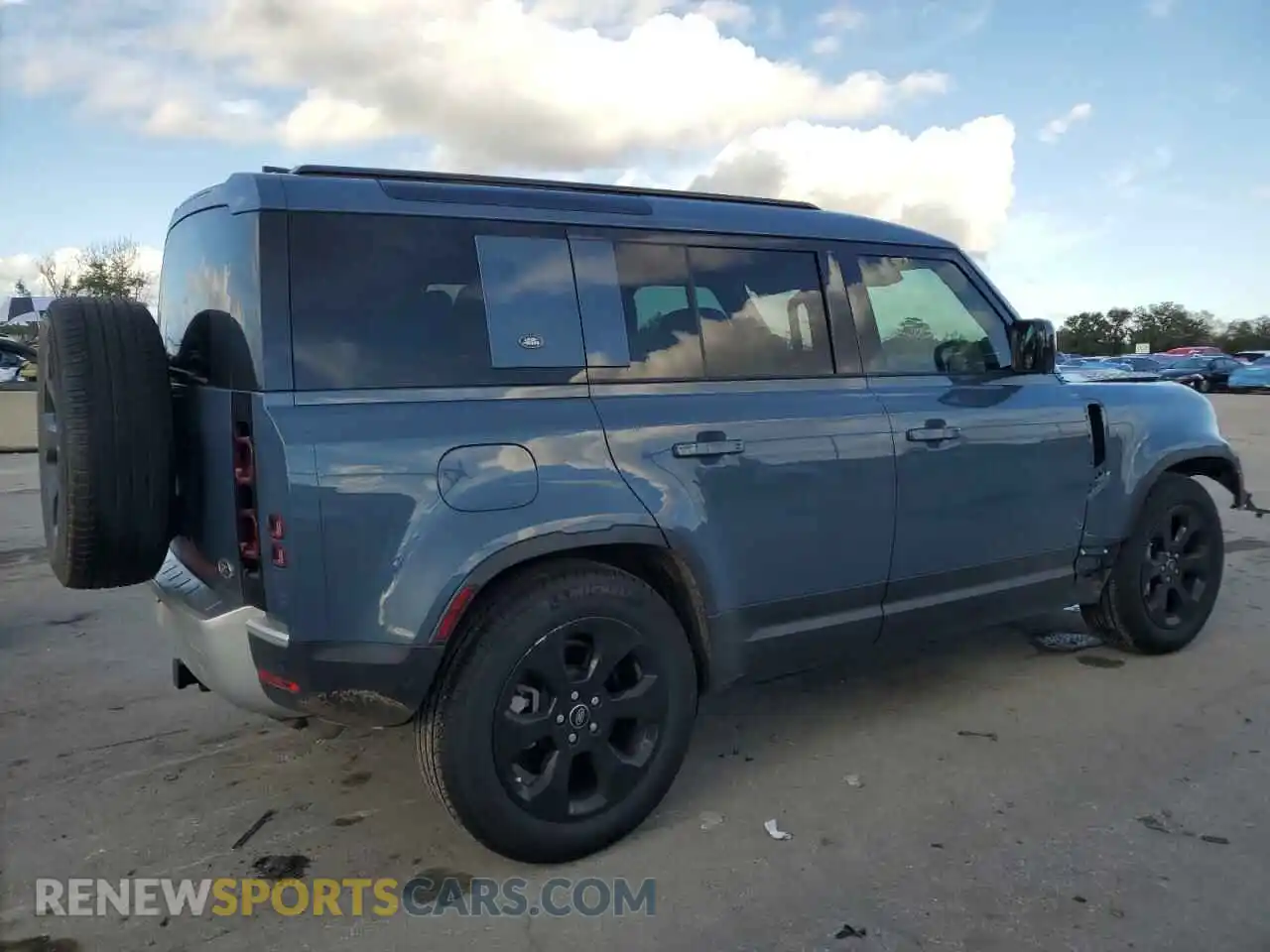 3 Фотография поврежденного автомобиля SALEPEEU6L2025416 LAND ROVER DEFENDER 2020
