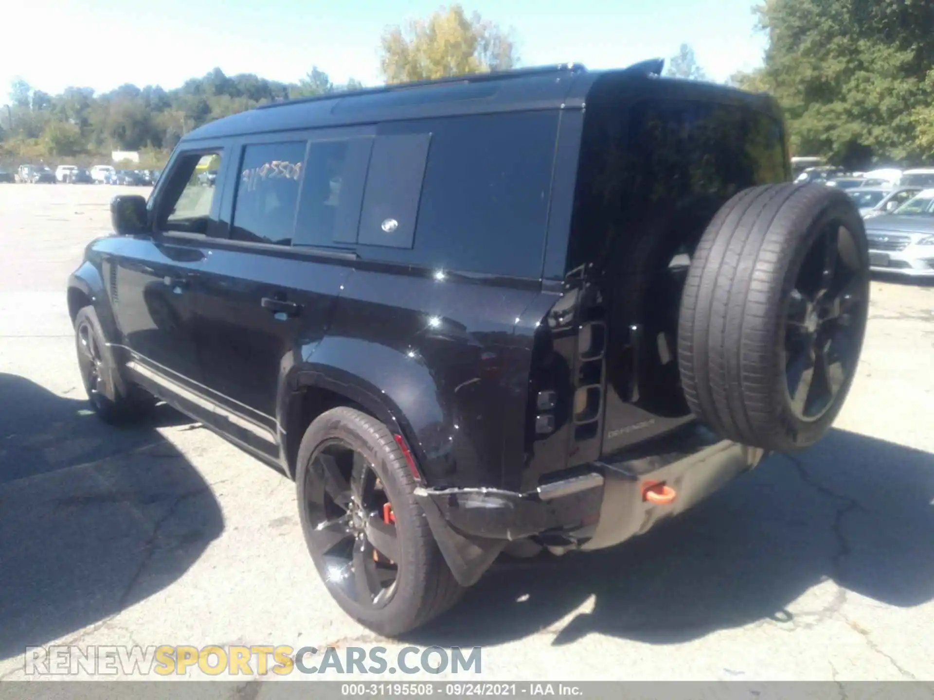 3 Photograph of a damaged car SALEX7EU4L2019268 LAND ROVER DEFENDER 2020
