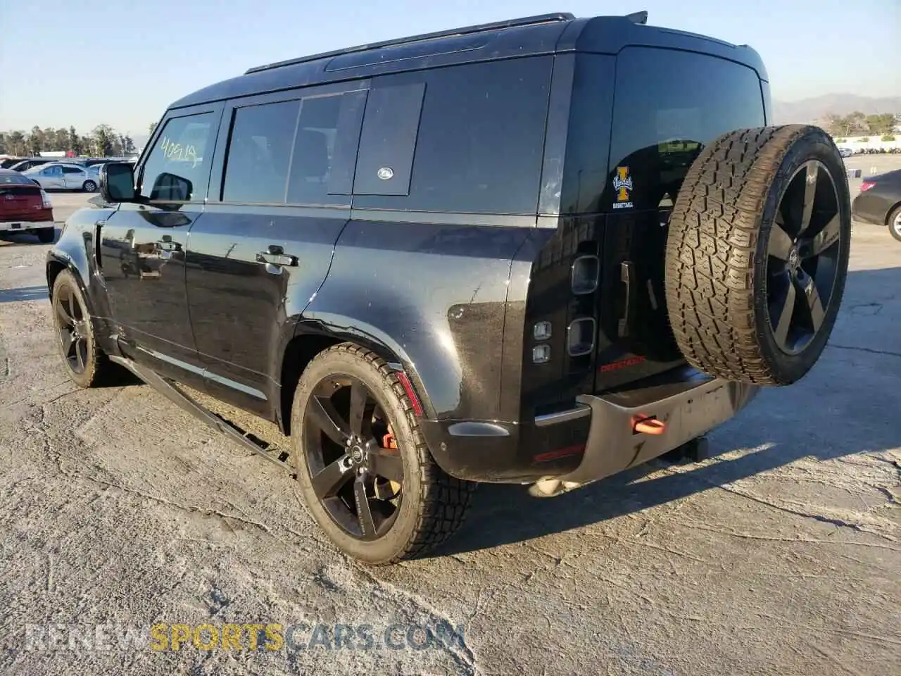 3 Фотография поврежденного автомобиля SALEXEEU0L2031941 LAND ROVER DEFENDER 2020