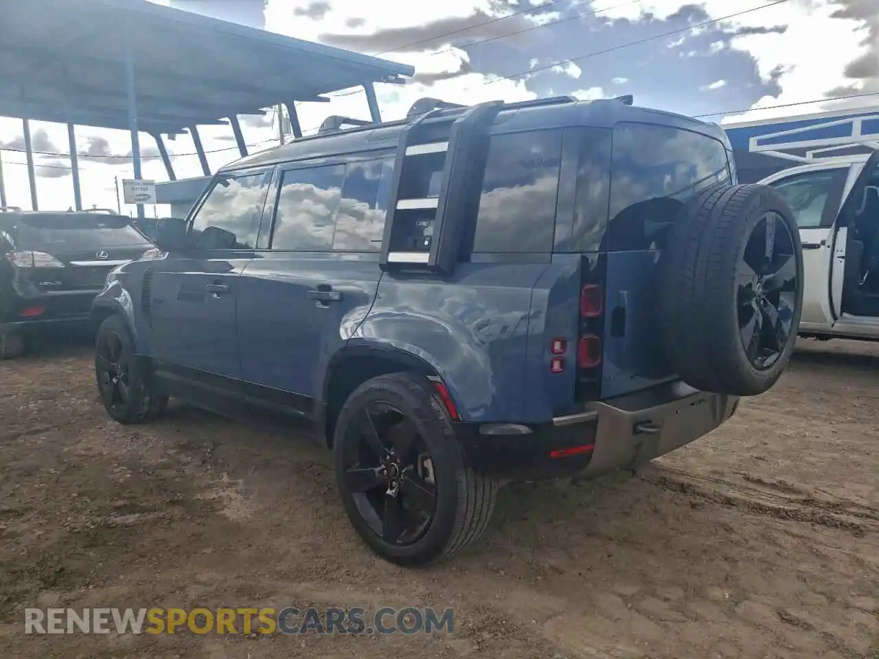 2 fotografías del automóvil dañado SALE2ERUXM2035408 LAND ROVER DEFENDER 2021
