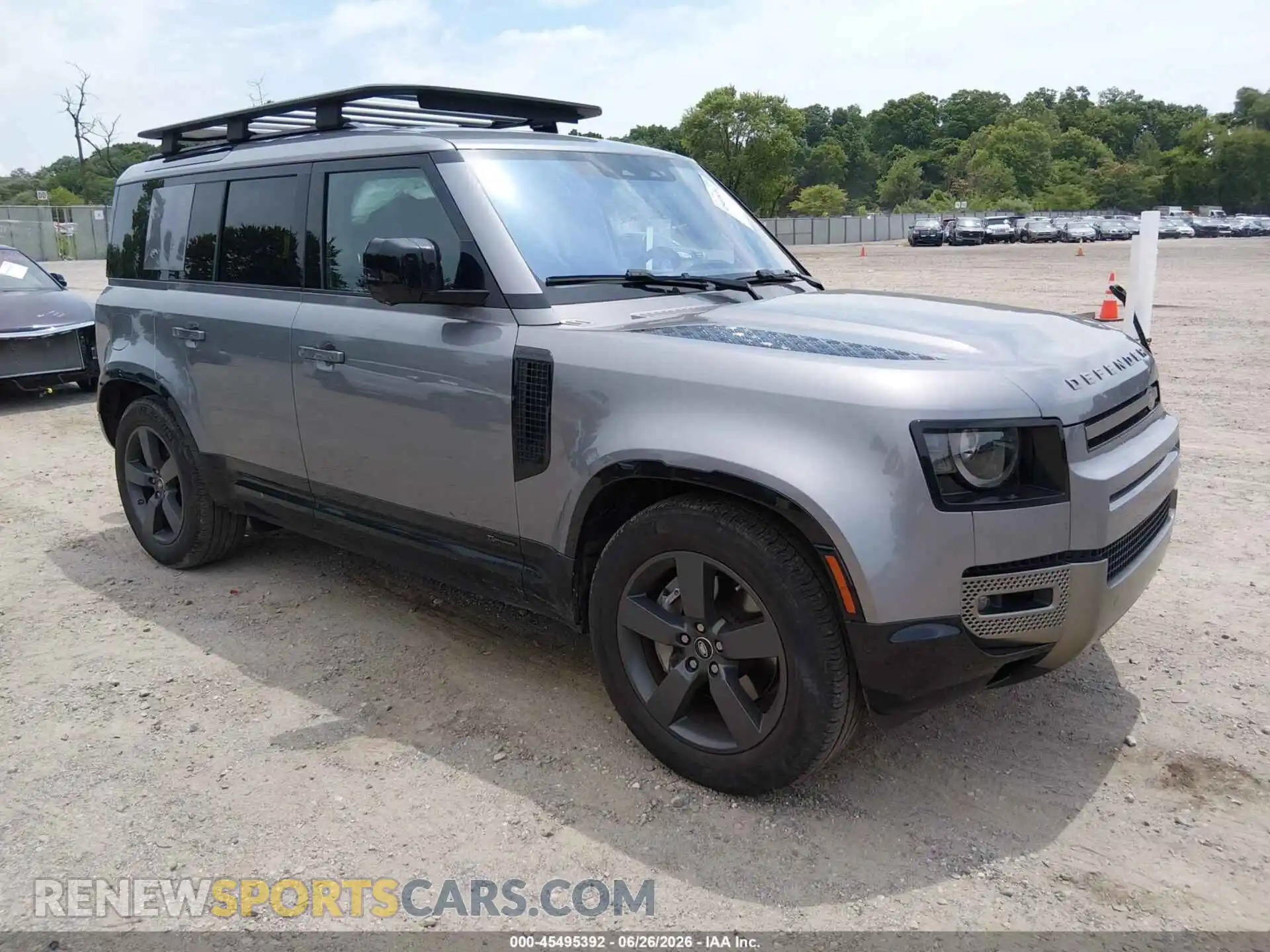 1 Фотография поврежденного автомобиля SALE3ERU9M2045148 LAND ROVER DEFENDER 2021