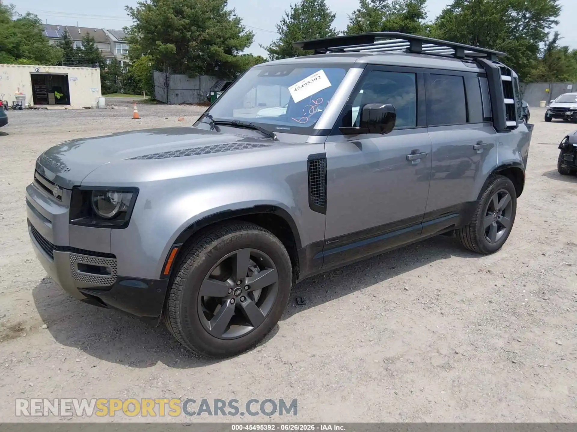 2 Фотография поврежденного автомобиля SALE3ERU9M2045148 LAND ROVER DEFENDER 2021