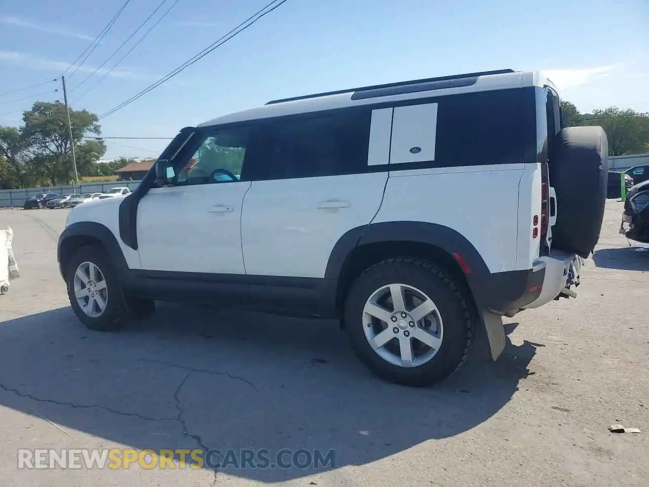 2 fotografías del automóvil dañado SALEPERU9M2042416 LAND ROVER DEFENDER 2021