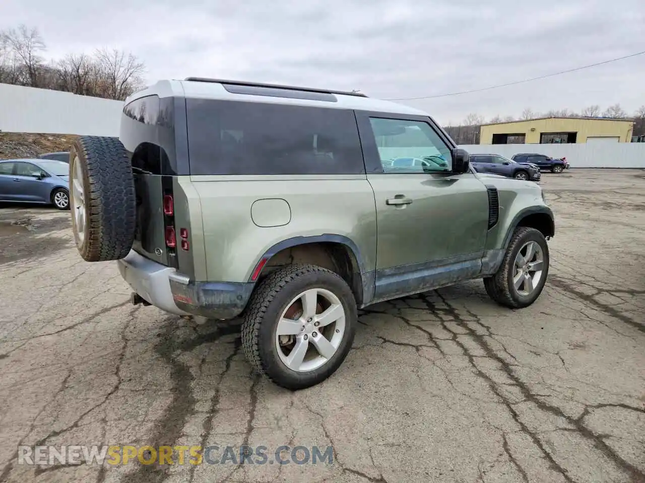 3 Photograph of a damaged car SALEV6RU4M2045817 LAND ROVER DEFENDER 2021