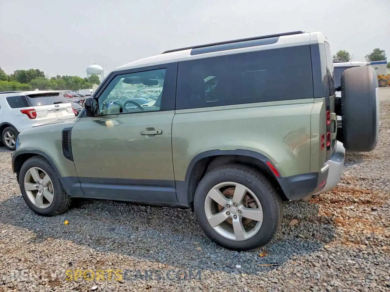 2 Фотография поврежденного автомобиля SALEV6RU5M2051707 LAND ROVER DEFENDER 2021