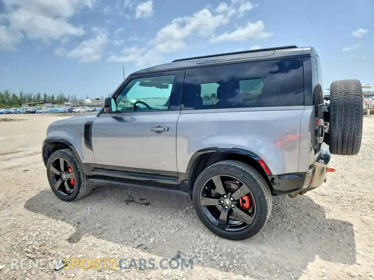 2 Фотография поврежденного автомобиля SALEX6RU2M2054333 LAND ROVER DEFENDER 2021