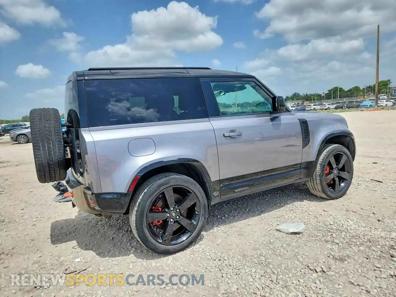 3 Фотография поврежденного автомобиля SALEX6RU2M2054333 LAND ROVER DEFENDER 2021