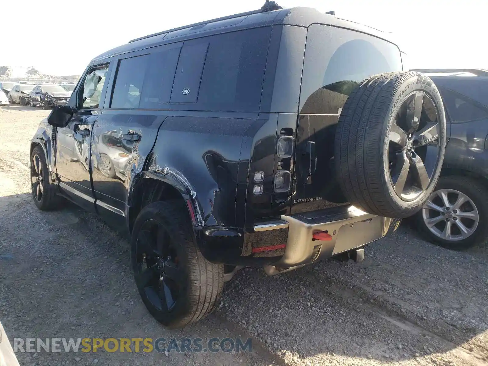 3 Photograph of a damaged car SALEX7RU1M2061621 LAND ROVER DEFENDER 2021