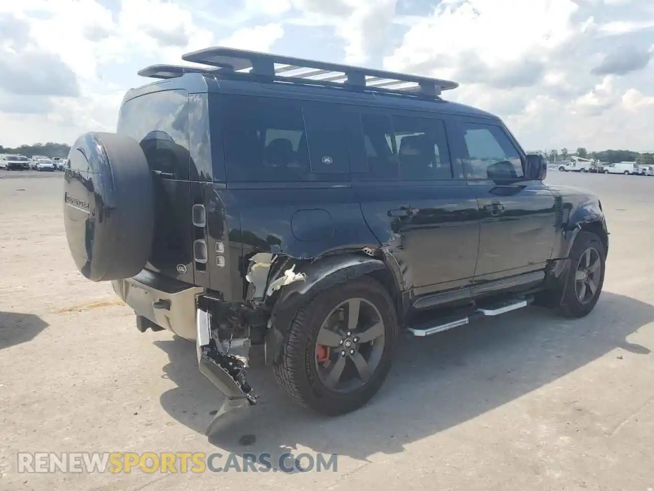 3 Photograph of a damaged car SALEX7RU5M2051884 LAND ROVER DEFENDER 2021