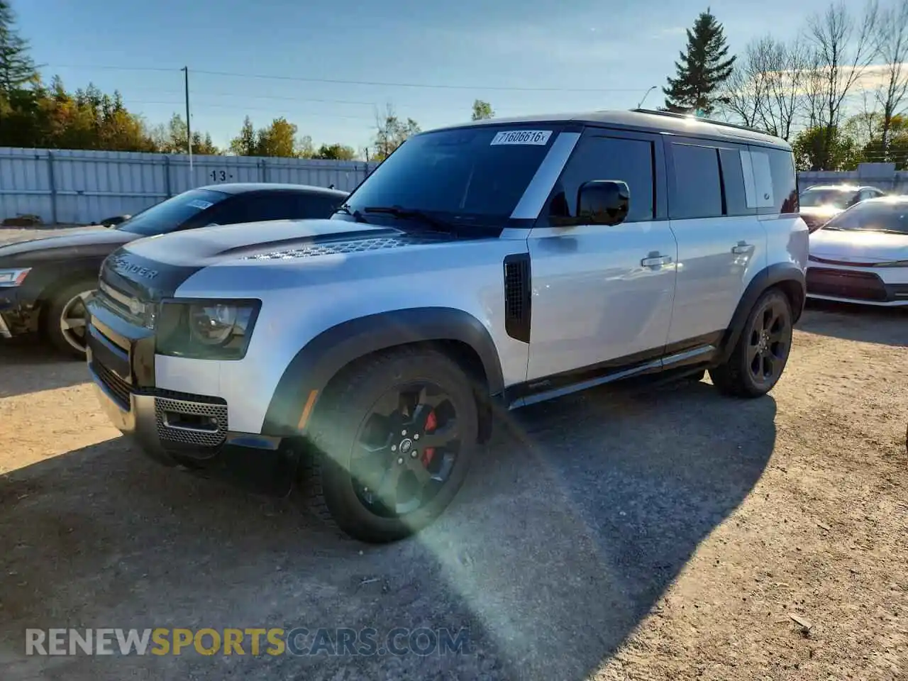1 fotografías del automóvil dañado SALEX7RU7M2040885 LAND ROVER DEFENDER 2021