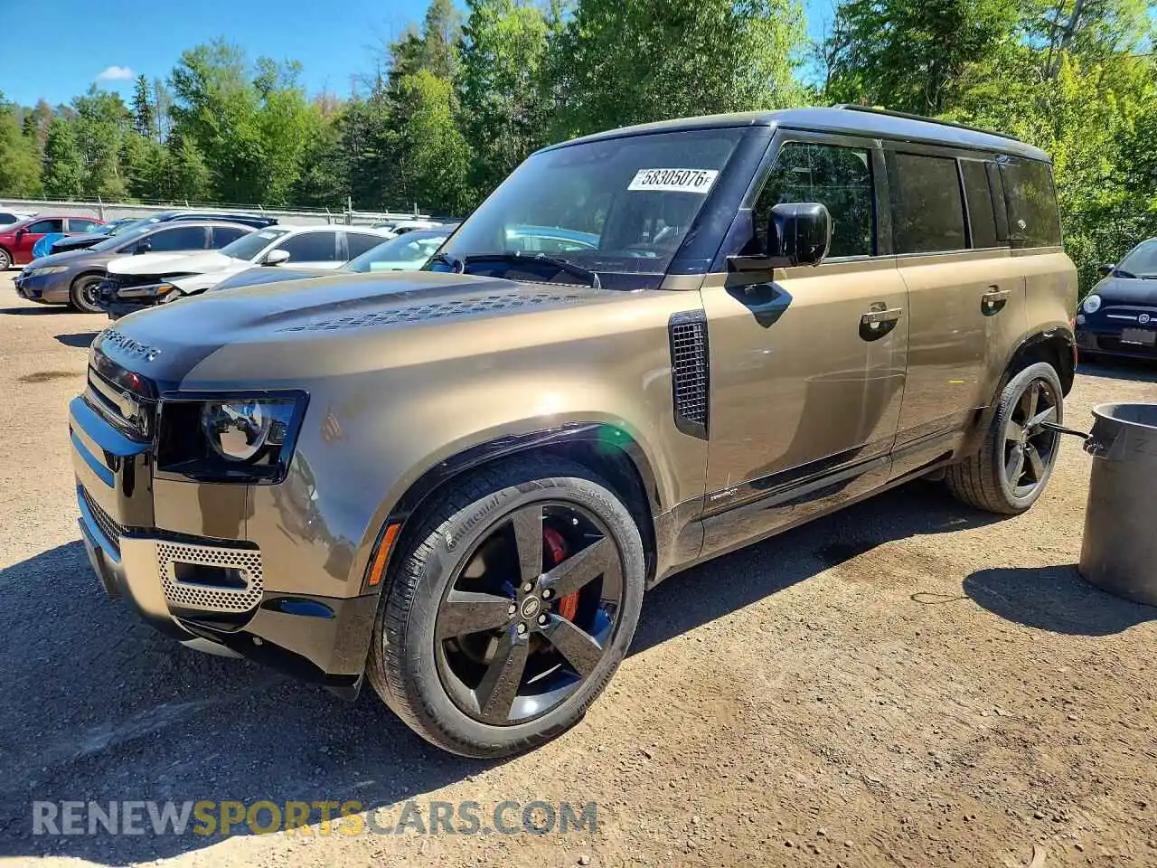 1 Фотография поврежденного автомобиля SALEX7RU7M2054513 LAND ROVER DEFENDER 2021