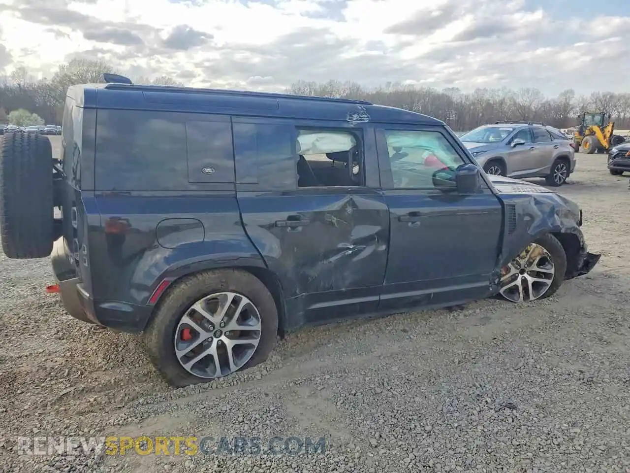 3 Фотография поврежденного автомобиля SALEXERU3M2062077 LAND ROVER DEFENDER 2021
