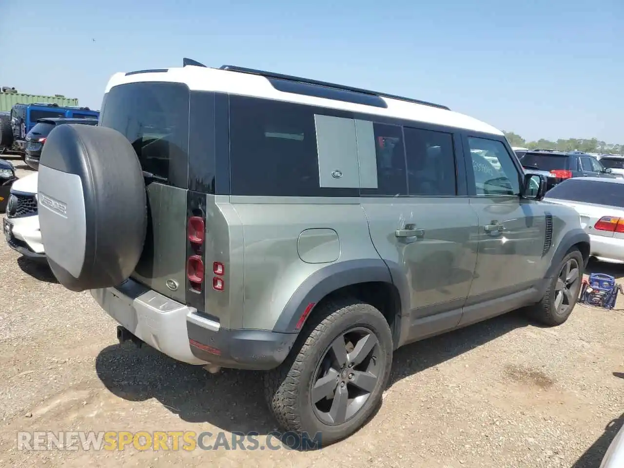 3 Photograph of a damaged car SALEP7RUXN2070769 LAND ROVER DEFENDER 2022