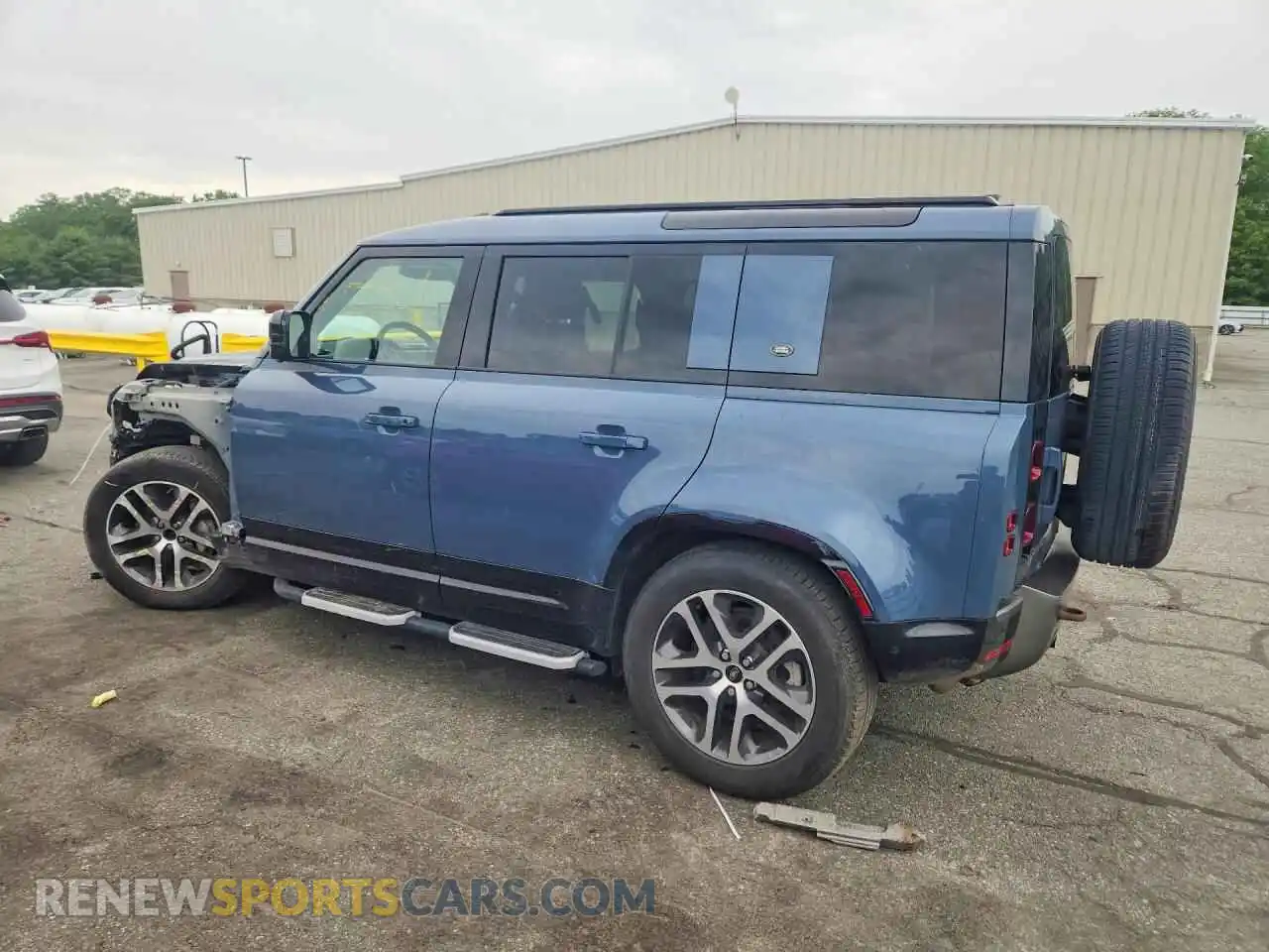 2 Photograph of a damaged car SALE2EEU3P2115675 LAND ROVER DEFENDER 2023