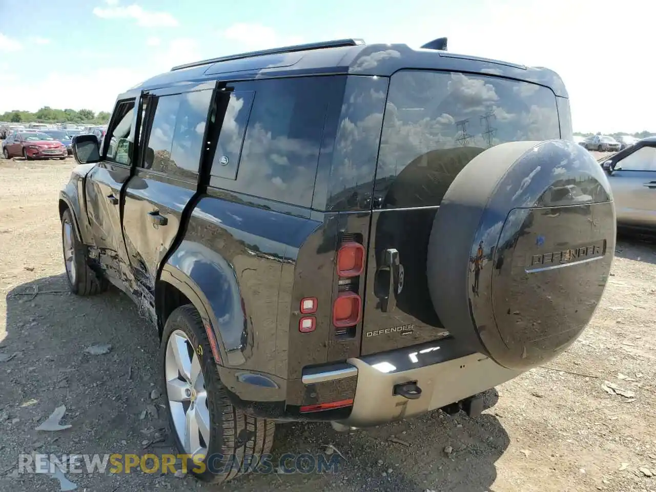 3 Photograph of a damaged car SALE2EEU4P2126104 LAND ROVER DEFENDER 2023