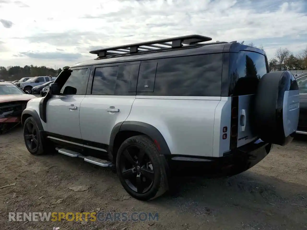 2 Photograph of a damaged car SALE2FEUXP2187298 LAND ROVER DEFENDER 2023