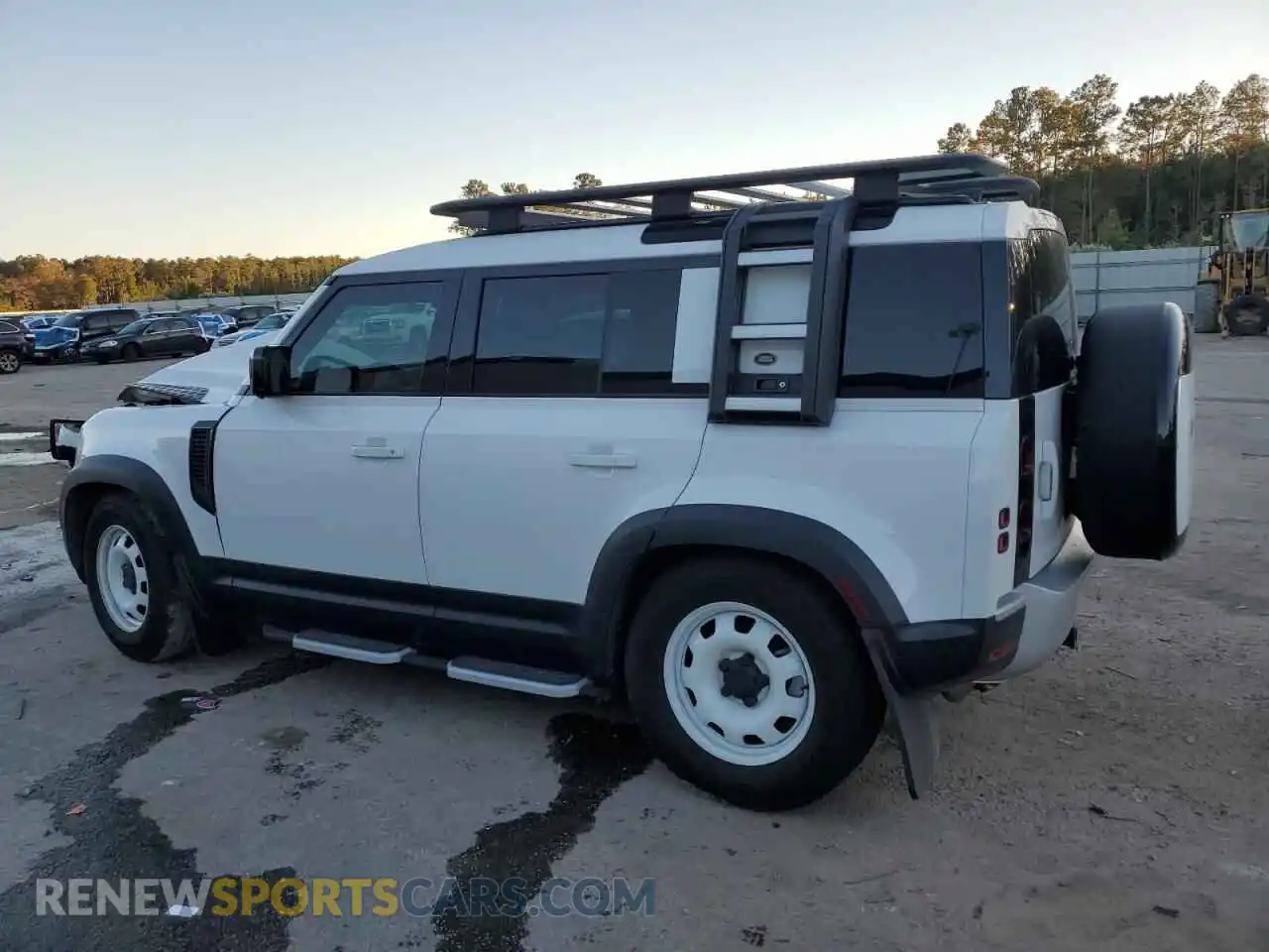 2 Photograph of a damaged car SALEJ7EX1P2110452 LAND ROVER DEFENDER 2023